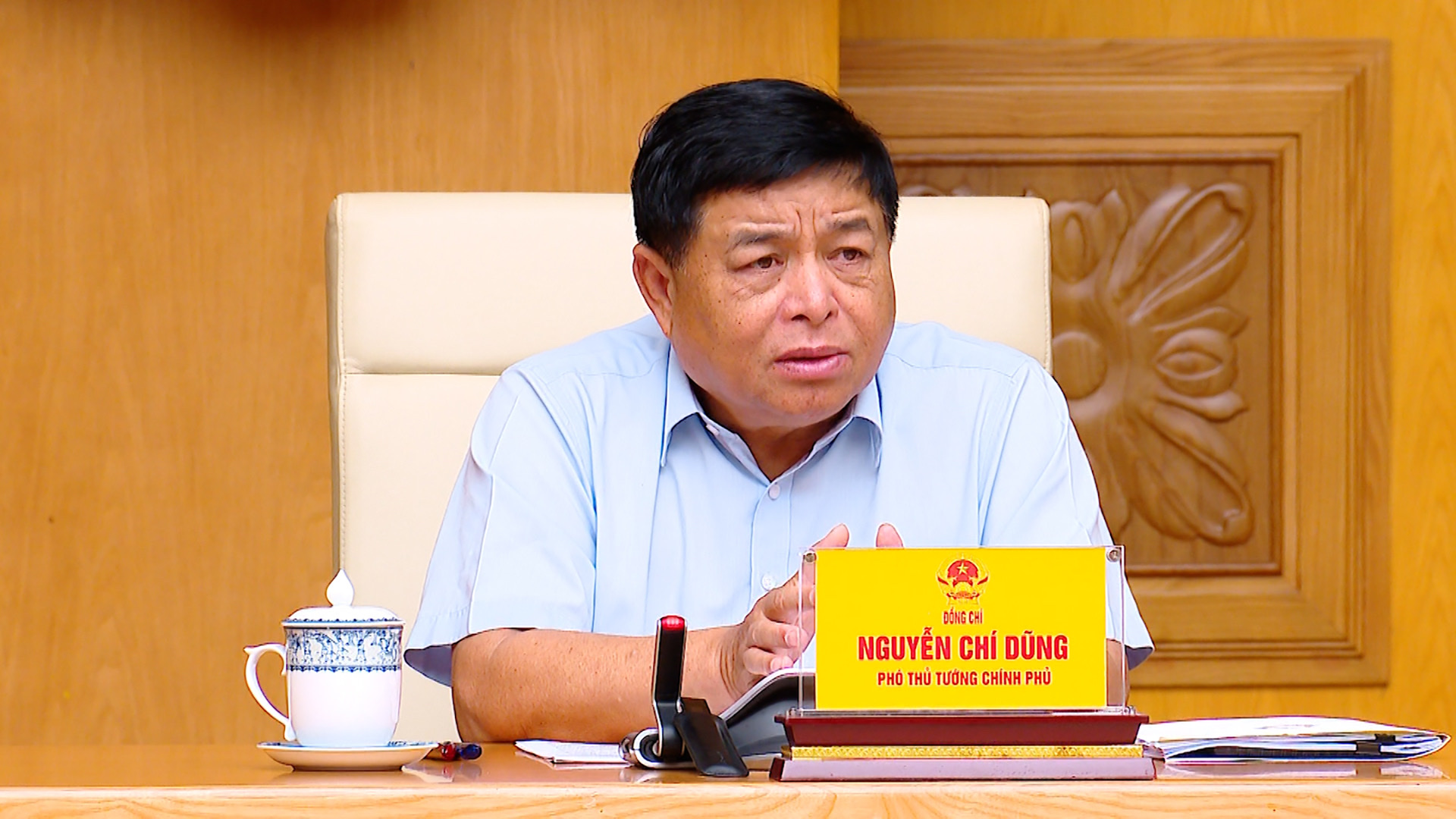 Ph&oacute; Thủ tướng chia sẻ quan điểm lựa chọn phương &aacute;n 1. Ảnh: VGP/Thu Sa