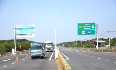 Chính thức thu phí tuyến cao tốc Bến Lức - Long Thành