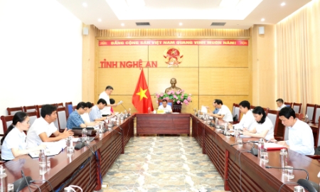 Quang cảnh cuộc họp