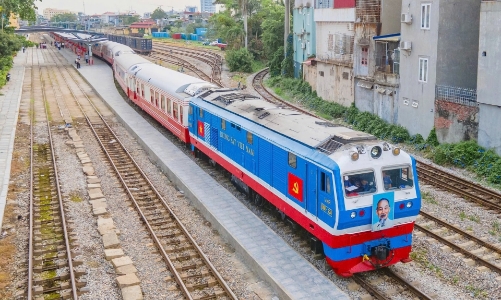 Tổng công ty Đường sắt Việt Nam hướng tới mô hình tập đoàn, đột phá hạ tầng và công nghệ