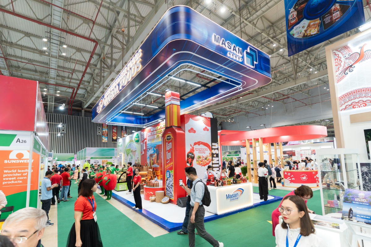 Kh&ocirc;ng gian triển l&atilde;m v&agrave; trải nghiệm của Masan tại Vietfood & Beverage Propack 2025.