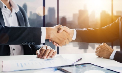 Đề xuất viên chức được góp vốn, thành lập, điều hành doanh nghiệp