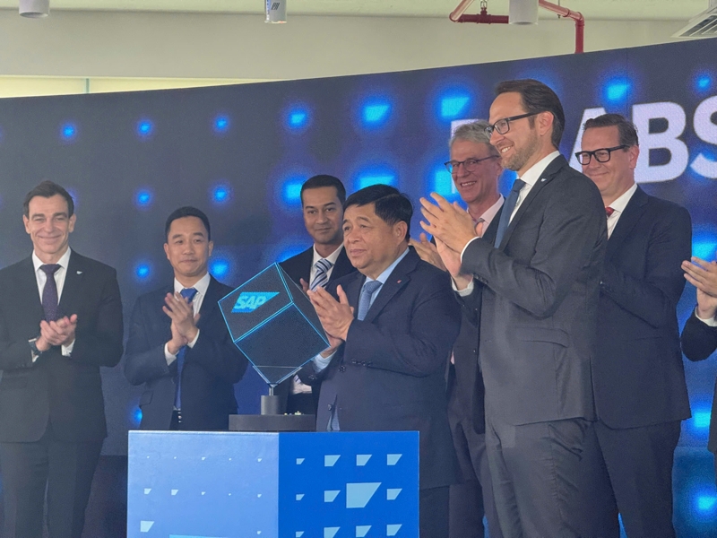SAP launches innovation hub in Vietnam with $175 mln investment plan