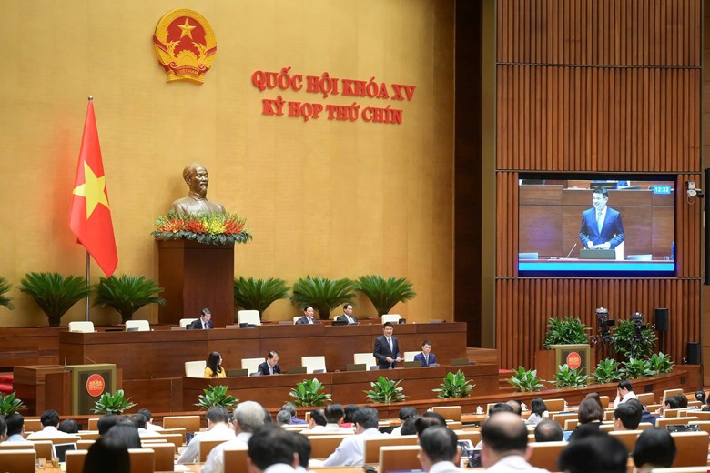 Quốc hội thảo luận ở hội trường về dự án Luật Tương trợ tư pháp về hình sự.