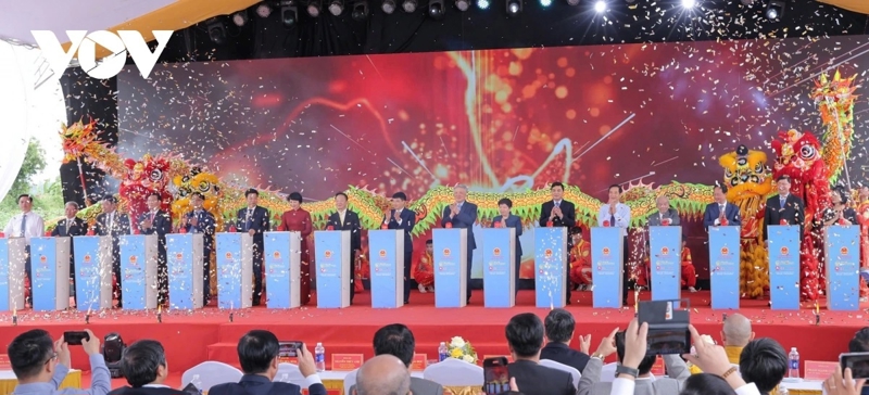 The groundbreaking ceremony held for the Bao Loc – Lien Khuong Expressway. (Photo: VOV)
