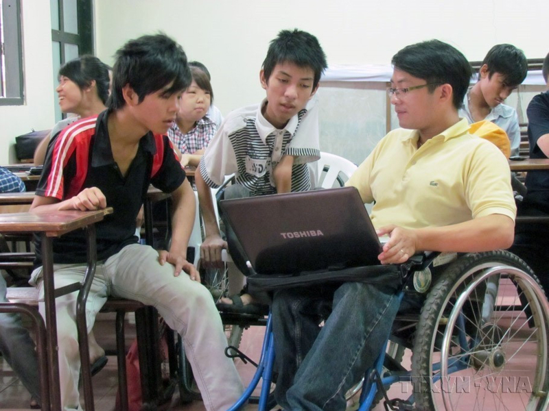 Người khuyết tật có thể tham gia một cách bình đẳng trên các nền tảng số.