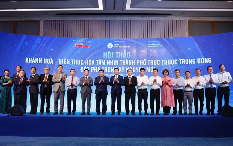 Hội thảo “Khánh Hòa - Hiện thực hóa tầm nhìn thành phố trực thuộc Trung ương - Đột phá trong kỷ nguyên mới” sáng ngày 25/7 có sự tham dự của Phó Thủ tướng Nguyễn Chí Dũng.