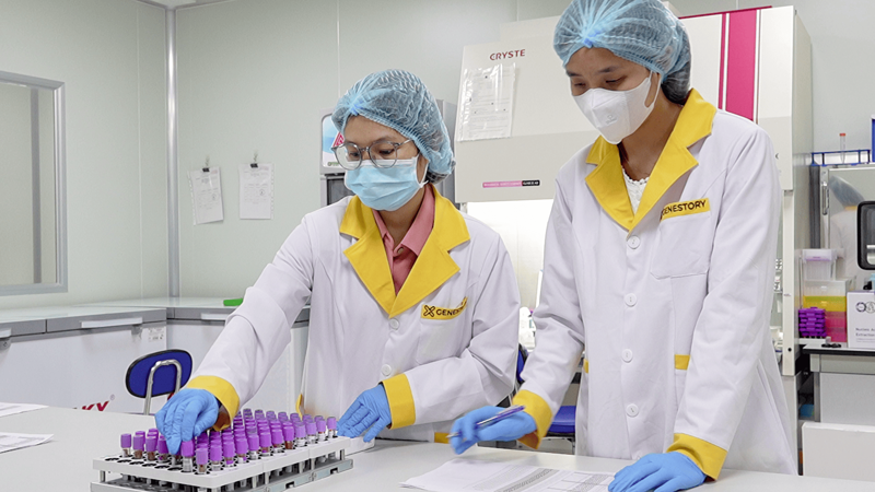 GeneStory đảm nhiệm toàn bộ quy trình thu nhận, giải mã, phân tích và đối sánh ADN.