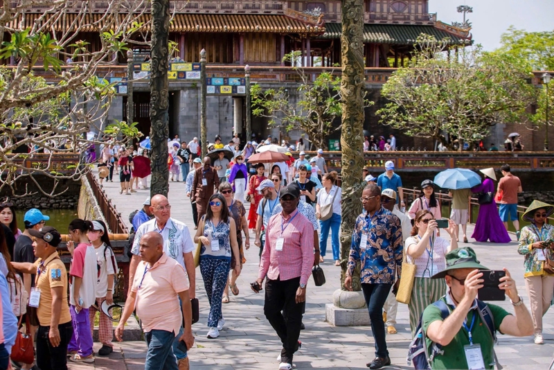 Tour operators roll out new experiences to draw visitors to National Tourism Year in Hue.