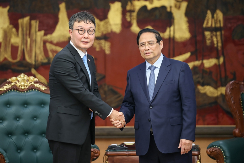 Thủ tướng Phạm Minh Chính đã tiếp ông Kim Hyoung-nyon, Phó Chủ tịch Tập đoàn Dunamu (Hàn Quốc) - Ảnh: VGP.