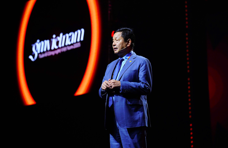 Chủ tịch FPT Trương Gia Bình chia sẻ tại sự kiện GM Vietnam 2025 sáng 2/8.