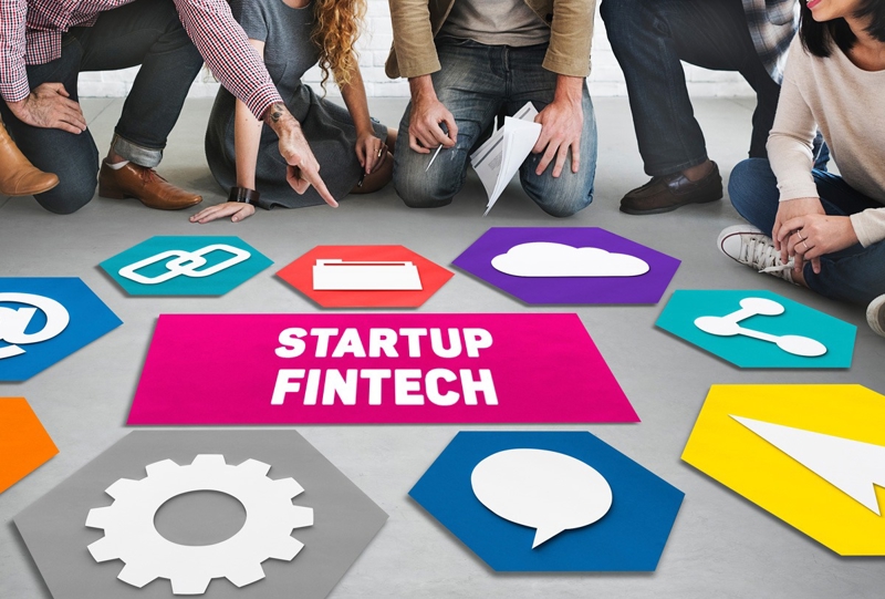 Các startup fintech có lợi thế ở sự linh hoạt, khả năng phân tích dữ liệu sâu và am hiểu hành vi khách hàng. Ảnh minh họa