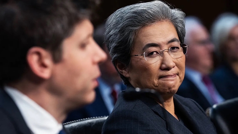 CEO Advanced Micro Devices (AMD) Lisa Su CEO OpenAI Sam Altman tham dự sự kiện của Ủy ban Thương mại, Khoa học và Giao thông Thượng viện với chủ đề “Chiến thắng trong cuộc đua AI: Tăng cường năng lực của Hoa Kỳ về điện toán và đổi mới”. Ảnh: Getty.