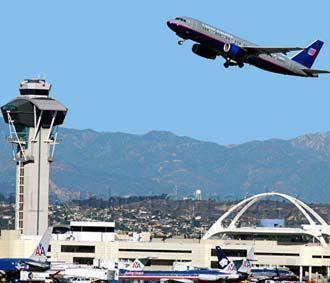 Một góc sân bay quốc tế Los Angeles (Mỹ).