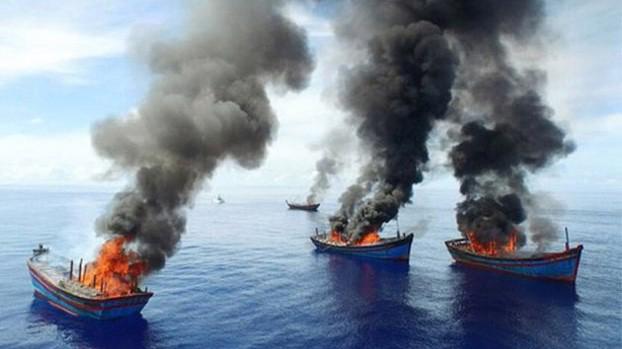 4 tàu cá của ngư dân Việt Nam bị quốc đảo Palau bắt giữ và đốt vào tháng 6/2015.