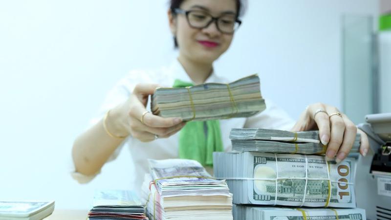 Cập nhật mới nhất từ Tổng cục Hải quan, từ đầu năm đến hết tháng 11, Việt Nam tiếp tục nâng cao kỷ lục xuất siêu với 7,41 tỷ USD, cao hơn nhiều so với con số ước tính 6,8 tỷ USD đưa ra trước đó - Ảnh: Quang Phúc.