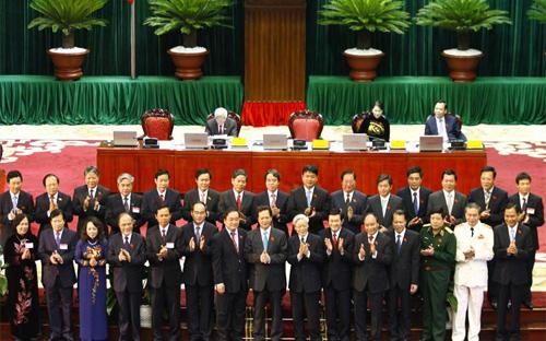 Các thành viên Chính phủ nhiệm kỳ 2011 - 2016 ra mắt Quốc hội vào ngày 3/8/2011.