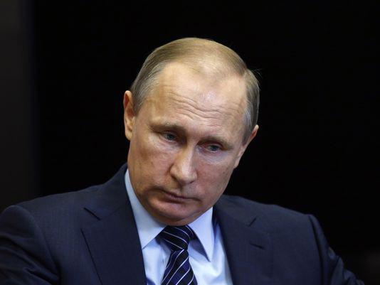 Tổng thống Nga Vladimir Putin gọi việc Thổ Nhĩ Kỳ bắn hạ máy bay của Nga ngày 24/11 là một hành động “đâm lén sau lưng”.<br>