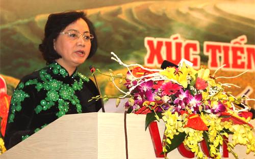 Chủ tịch UBND tỉnh Yên Bái, bà Phạm Thị Thanh Trà tại hội nghị xúc tiến đầu tư vào tỉnh, chiều 21/12.<br>