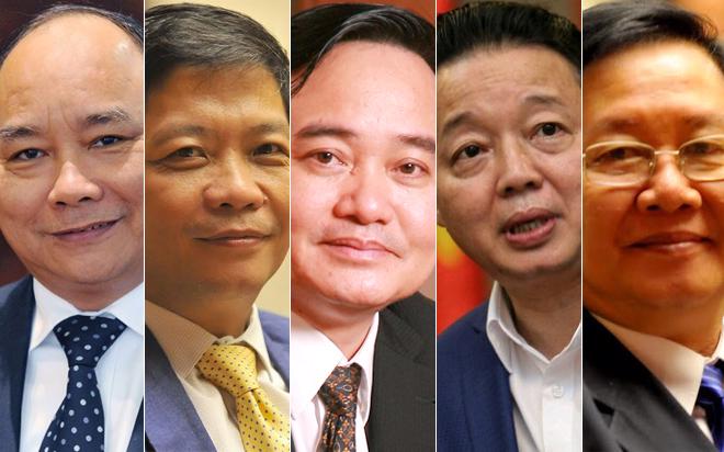 Từ trái sang là Thủ tướng Nguyễn Xuân Phúc và 4 bộ trưởng: Trần Tuấn Anh, Phùng Xuân Nhạ, Trần Hồng Hà và Lê Vĩnh Tân - những người sẽ trả lời chất vấn tại Quốc hội từ ngày 15-17/11 tới.<br>