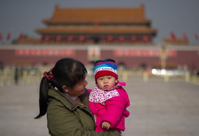 Nỗ lực của Trung Quốc nhằm tăng lực lượng lao động bằng cách cho phép 
các cặp vợ chồng có hai con có thể không đạt hiệu quả như mong muốn - Ảnh: AP.<br>