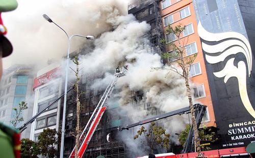 Vụ cháy tại quán karaoke 68 Trần Thái Tông là vụ cháy gây thiệt hại về người lớn nhất trong nhiều năm qua tại Hà Nội.<br>