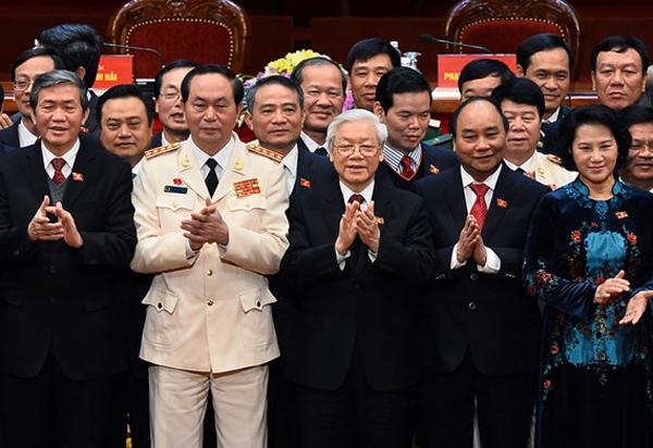 Ban Chấp hành Trung ương Đảng khoá 12 ra mắt tại Đại hội Đảng lần thứ 12, ngày 28/1/2016 - Ảnh: Zing.<br>