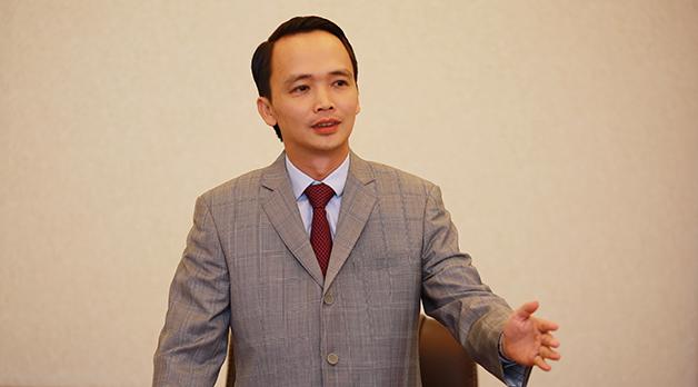 Trong lĩnh vực bất động sản, ông Trịnh Văn Quyết cùng FLC - doanh nghiệp bước vào tuổi 15 trong năm nay - đang nắm trong tay hàng chục dự án bất động sản lớn, nhỏ khắp cả nước.