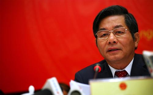Ông Bùi Quang Vinh tiếp nhận vị trí Bộ trưởng Bộ Kế 
hoạch và Đầu tư vào tháng 8/2011, giữa bối cảnh nền kinh tế Việt Nam 
đang trong giai đoạn thử thách nhất.
