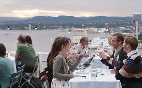 Tại một nhà hàng ở thủ đô Oslo của Na Uy - đất nước được bầu chọn là quốc gia hạnh phúc nhất thế giới.<br>