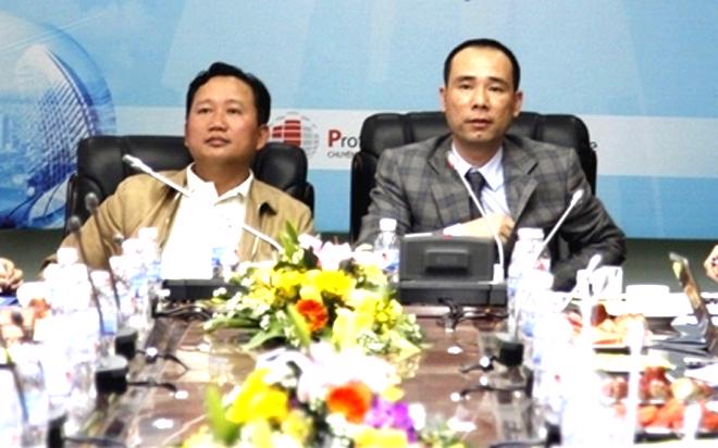 Trong khi ông Trịnh Xuân Thanh (bên trái), nguyên Chủ tịch PVC đang bị truy nã quốc tế thì ông Vũ Đức Thuận (bên phải) đã bị khởi tố và bắt tạm giam.<br>