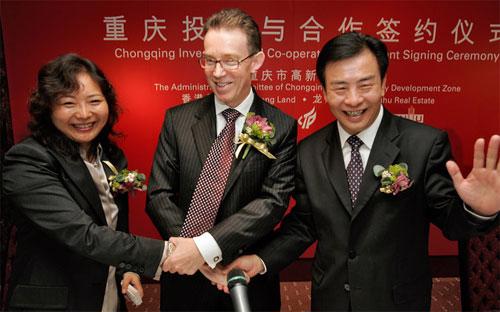 Bà Wu Yajun (trái) - Ảnh: Bloomberg.<br>