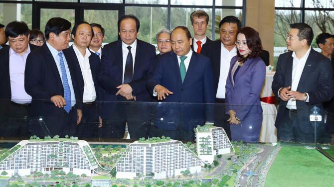 Tới thăm dự án FLC Quy Nhơn tại khu kinh tế Nhơn Hội, Thủ tướng Nguyễn Xuân Phúc đánh giá Bình Định đã thành công trong việc tạo được thương hiệu du lịch ấn tượng nhờ sự đầu tư bài bản, tốc độ của nhà đầu tư.
