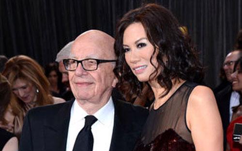 Tỷ phú Rupert Murdoch, 82 tuổi, gây xôn xao khi tuyên bố ly dị người vợ thứ ba Wendi Deng trong tuần này - Ảnh: Bloomberg.<br>