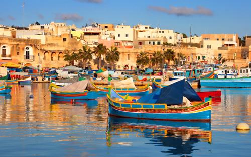 Malta nằm giữa Italy với Hy Lạp, là thành viên trong Liên minh châu Âu cũng như Khối Schengen - Ảnh: Bon.<br>