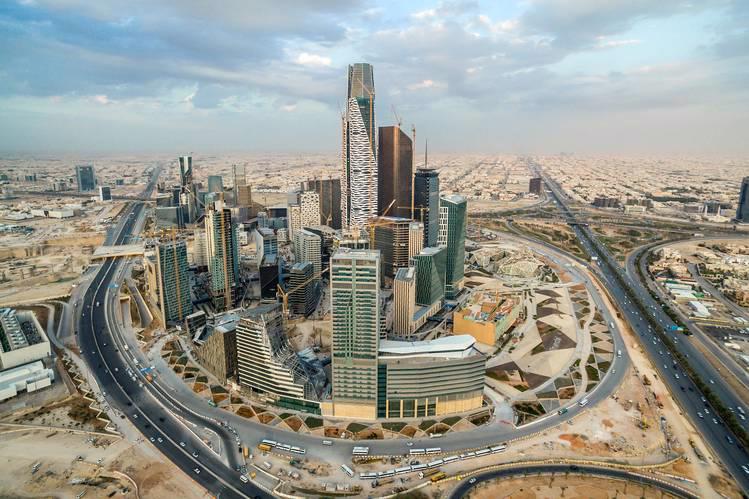 Quận tài chính King Abdullah ở thủ đô Riyadh của Saudi Arabia - Ảnh: WSJ.<br>