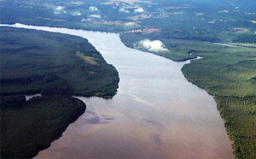 Một đoạn của dòng sông Congo.<br>