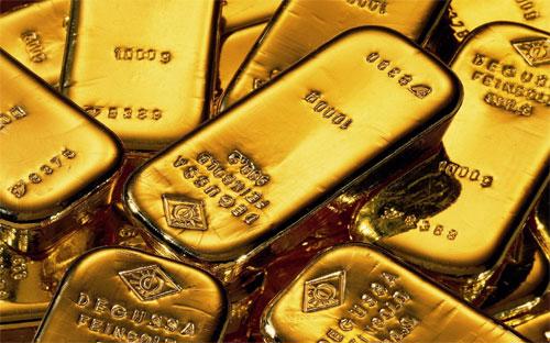 Vàng quốc tế hiện đang trong giai đoạn chịu áp lực giảm giá lớn khi 
mà chính sách nới lỏng tiền tệ của Mỹ đã không còn có tác dụng hỗ trợ rõ
 rệt đối với giá vàng như trước.