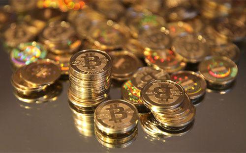 Trong mấy tháng gần đây, giá Bitcoin biến động chóng mặt. 