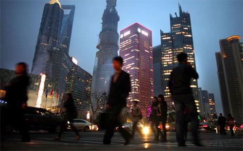 Nhà đầu tư trái phiếu nổi tiếng Bill Gross từng gọi Trung Quốc là “miếng thịt bí ẩn” trong số các nền kinh tế mới nổi - Ảnh: Journal-neo.<br>