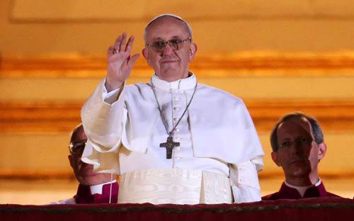 Hồng y người Argentina, Jorge Mario Bergoglio, đã được bầu làm Giáo hoàng.<br>