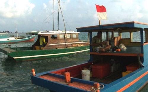 Tàu cá của Indonesia ở Natuna - Ảnh: BBC.<br>