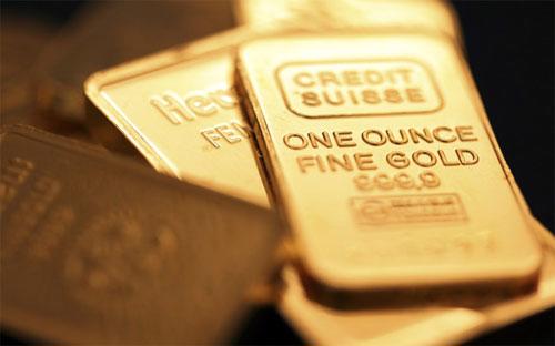 Các ngân hàng Credit Suisse và Barclays dự báo rằng, đợt tăng giá 12 năm qua của vàng sẽ đi vào thoái trào trong năm nay - Ảnh: Bloomberg. 
