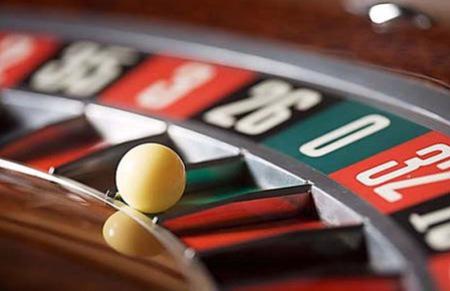 Trước khi kết luận có hay không cho phép đầu tư casino tại Việt Nam, Chính phủ sẽ lấy ý kiến các bộ, ngành.