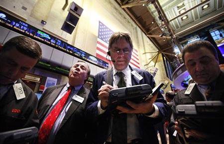 Giới đầu tư phấn chấn trước tin tức cho thấy thị trường việc làm Mỹ đang hồi phục ổn định và ngày càng vững chắc hơn - Ảnh: Reuters.