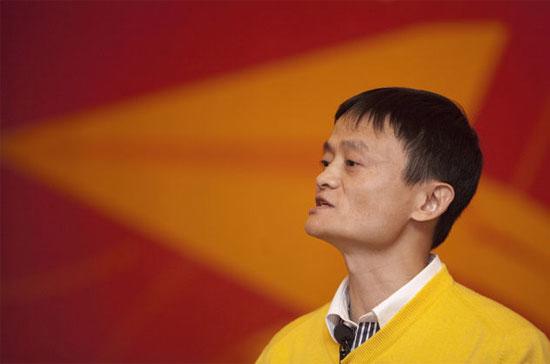 Nguyên là một giáo viên tiếng Anh, Jack Ma thành lập Alibaba vào năm 1999. 