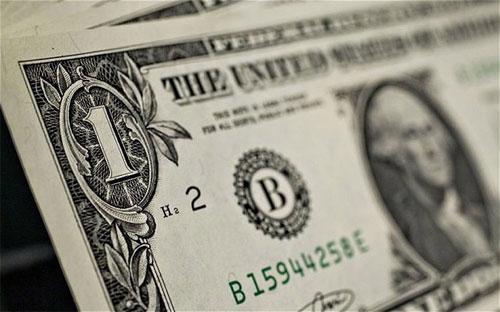 Từ giữa năm 2014 đến nay, đồng USD đã tăng giá khoảng 21%, trở thành một
 vấn đề trọng tâm đối với các quan chức FED khi việc nâng lãi suất ngày 
càng gần.