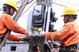 Công ty mua bán điện có trách nhiệm thanh toán chi phí truyền tải điện cho Tổng công ty Truyền tải điện Quốc gia (NPT).