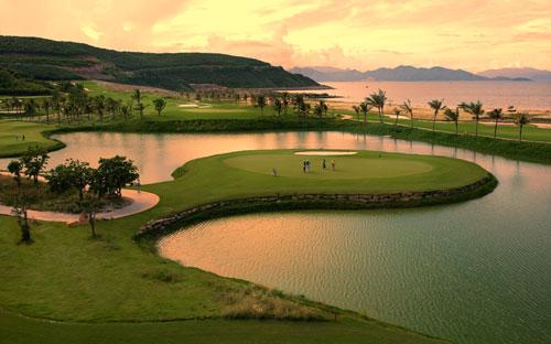 Sân Vinpearl trở thành sân golf 18 lỗ trên đảo đầu tiên tại Việt Nam đạt chuẩn quốc tế.