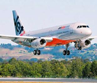 Ngoài khai thác khoảng 24 chuyến bay nội địa mỗi ngày, đường bay quốc tế giữa Tp.HCM - Darwin (Úc) cũng đã được Jetstar khai thác với tần suất 5 chuyến/tuần.